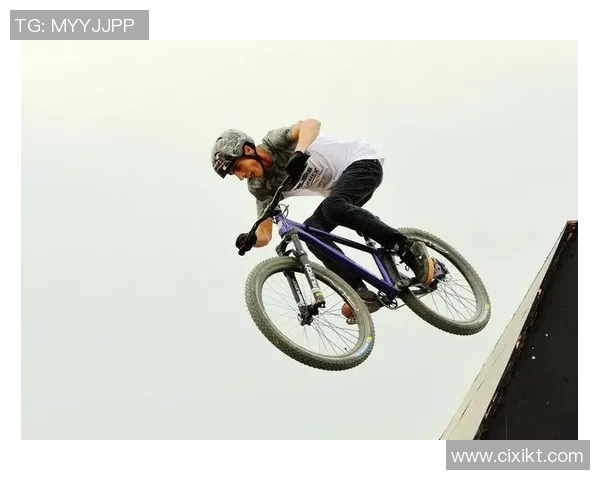 成都与重庆极限运动队赛后复盘探讨灵活性表现与战术调整